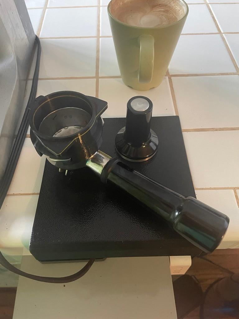Tampmat voor espresso – flexibel met organizer voor de tafelrand