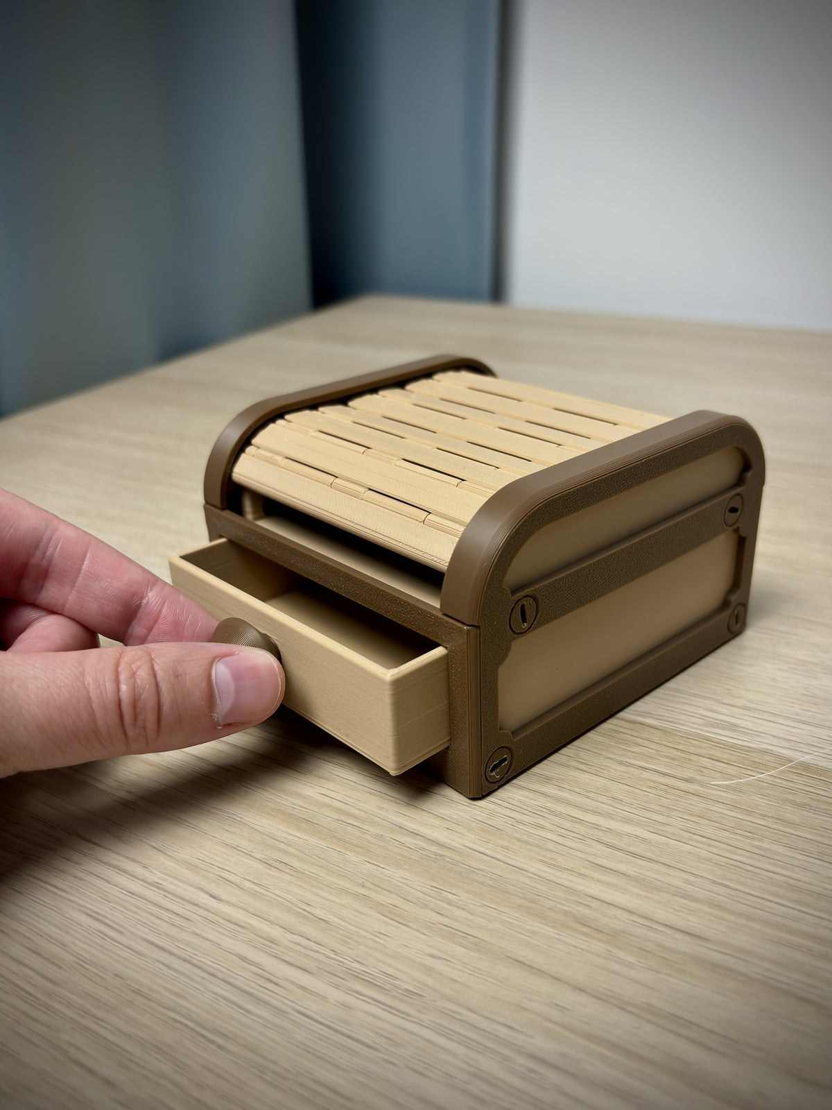 Opbergbox met roldeksel – voor bureau en sieraden