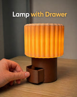 Lamp met geheime lade – push-to-open opbergvak