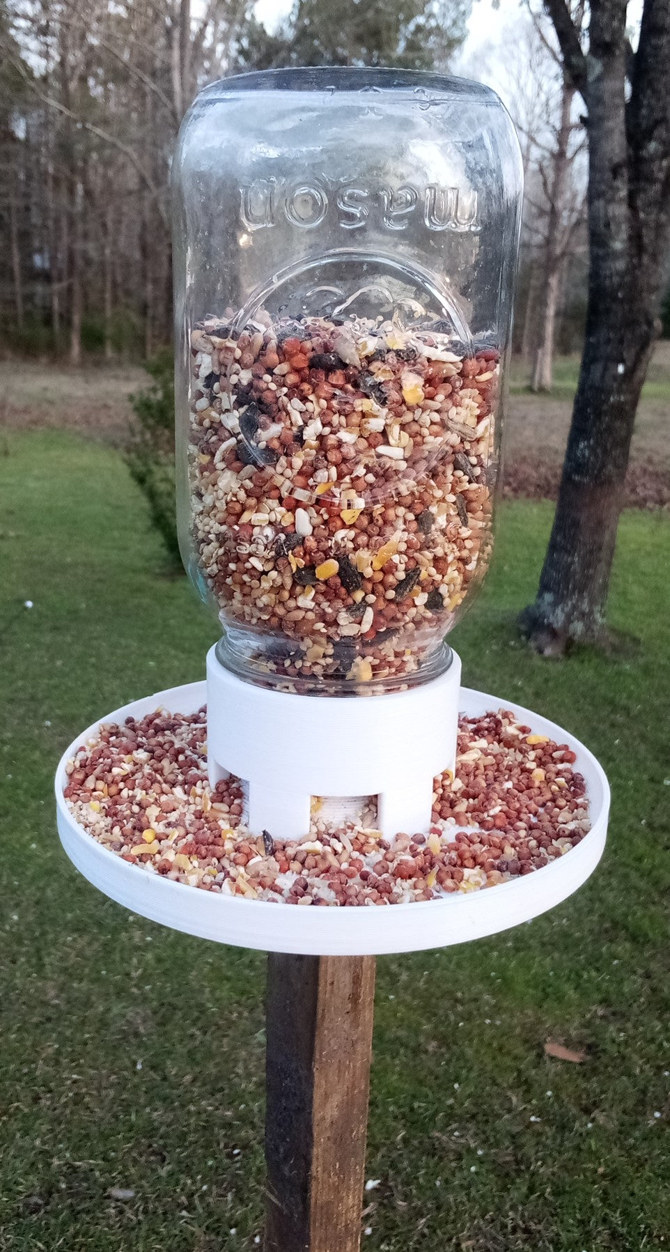 Voedersilo voor vogels om op een mason jar te zetten – klaar voor gebruik