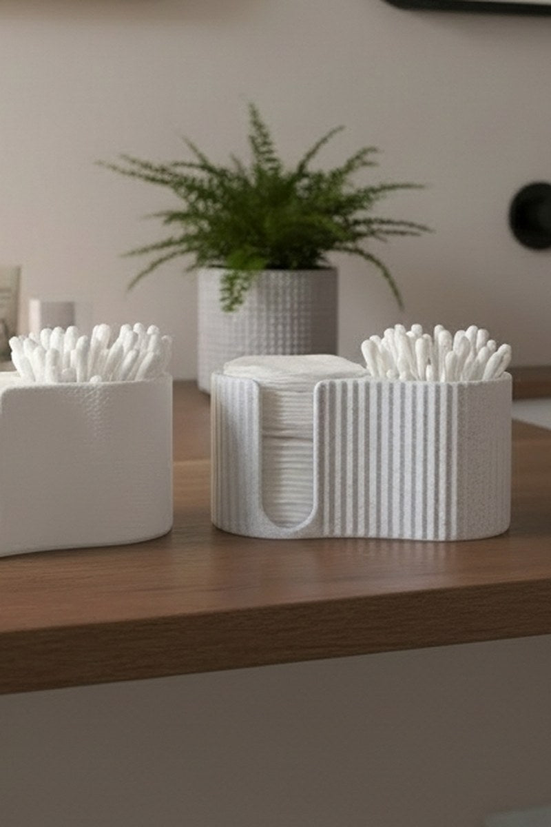 Geribbelde dispenser voor wattenschijfjes, close-up van het gestructureerde oppervlak