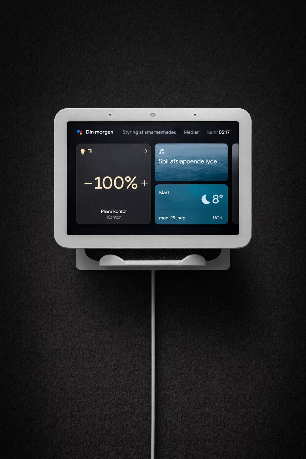 Wandhouder voor Google Nest Hub – schuin en ruimtebesparend