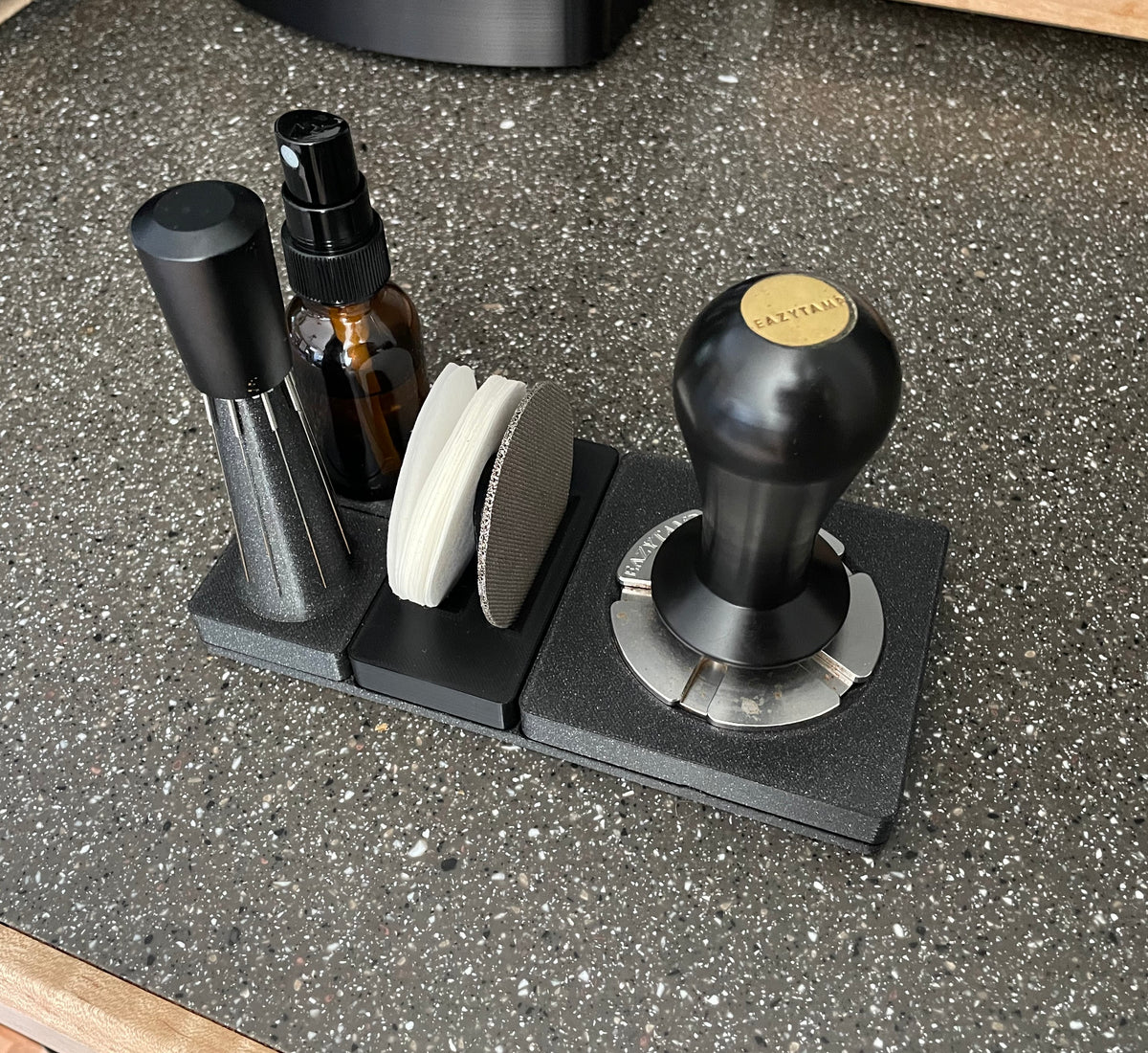 Gridfinity-organizer voor espressoaccessoires voor de koffiebar