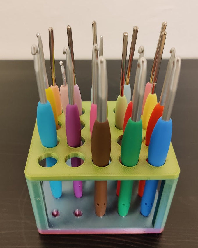 Houder voor haaknaalden en balpennen – bureau-organizer