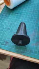 Parametrische garenhouder voor Singer-naaimachines