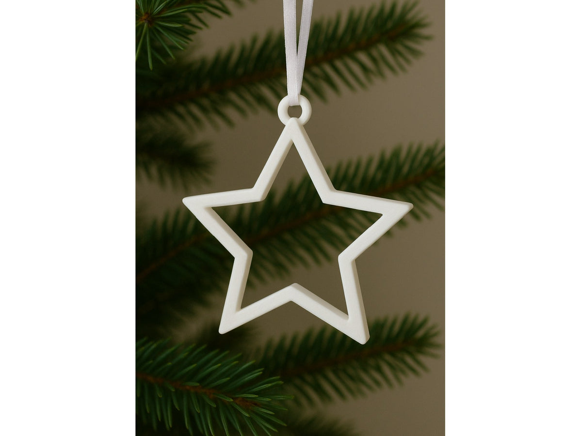 Minimalistische ster als kerstboomversiering met ophangoogje