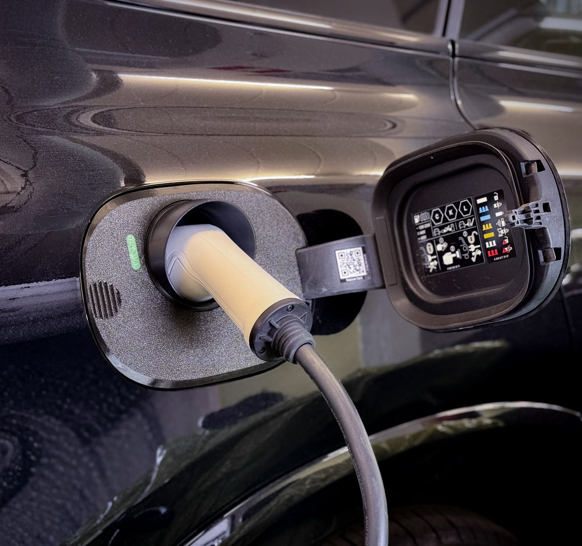 Laadpoortkap voor Mercedes-Benz EQS