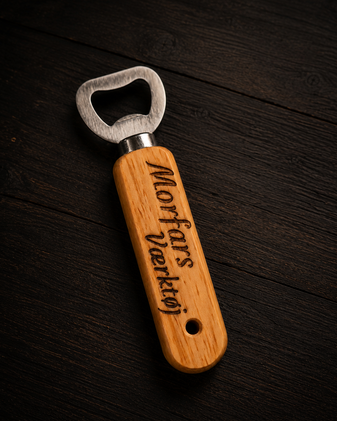 Gepersonaliseerde flesopener van hout – met gravure