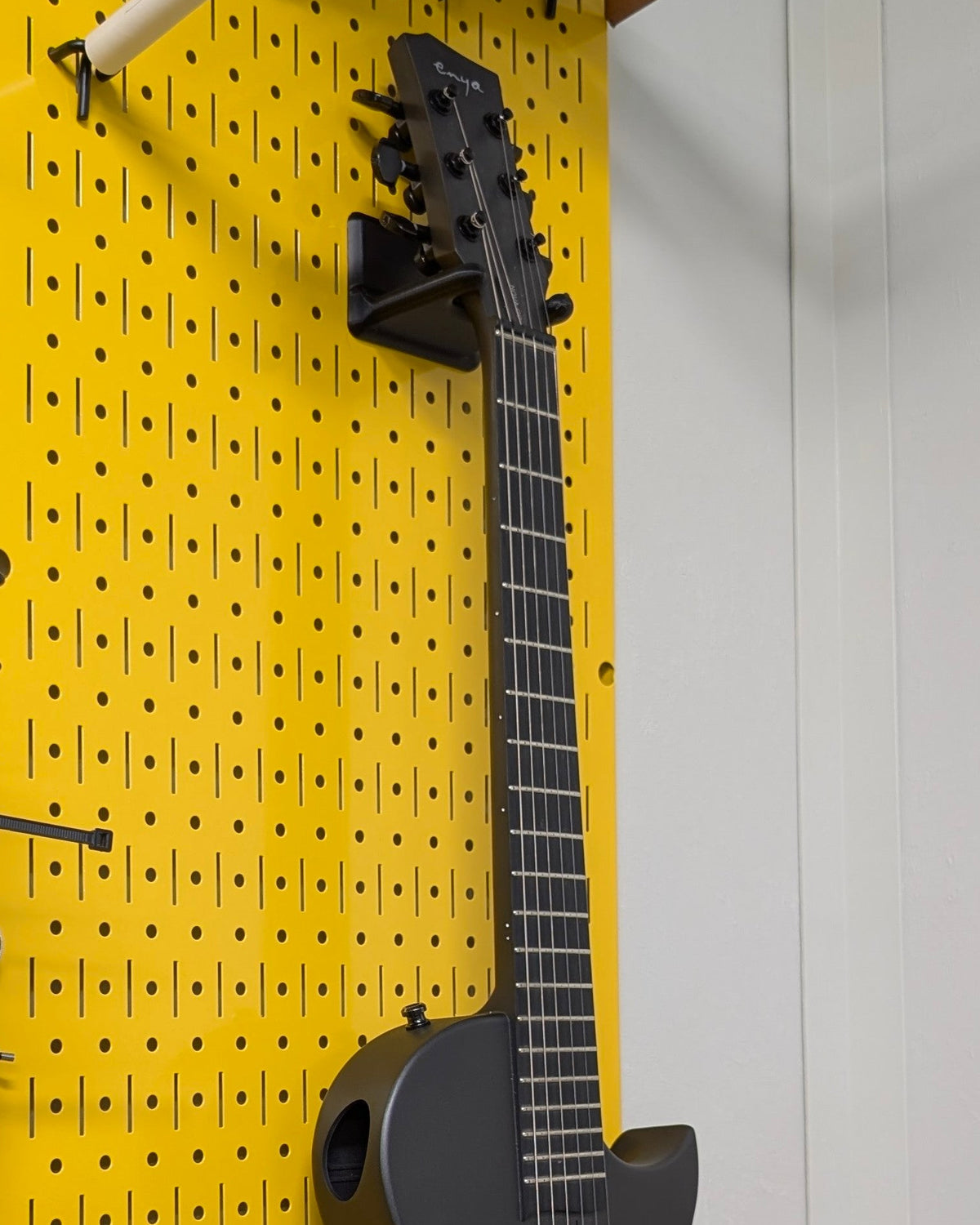 Ophanging voor gitaar en ukelele voor Wall Control-gereedschapsbord