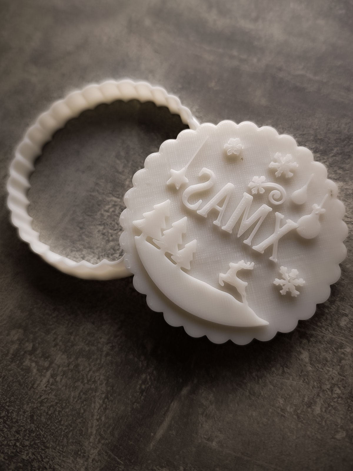 Koekjesuitsteekvorm met XMAS-stempel en rendier