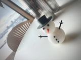 Sneeuwpopfiguurtje in meerdere kleuren – kerstdecoratie