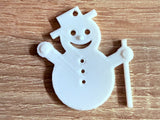 Minimalistische sneeuwpop als kerstboomversiering