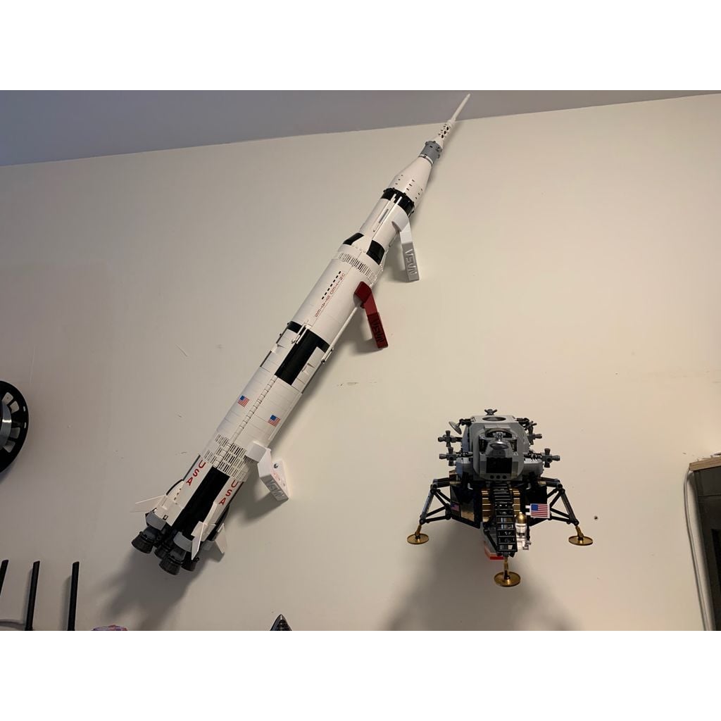 Wandhouder voor de LEGO-maanlander – displayhouder met 20° helling