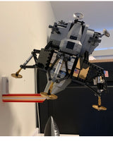 Wandhouder voor de LEGO-maanlander – displayhouder met 20° helling