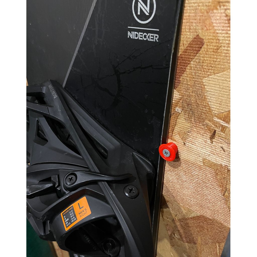 Verticale wandhouder voor snowboard
