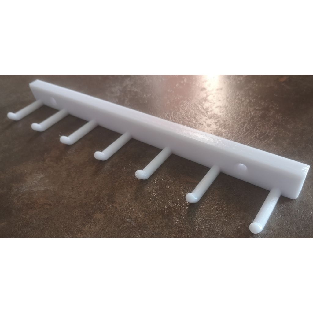 Wandhouder voor tuingereedschap – organizer voor de werkplaats