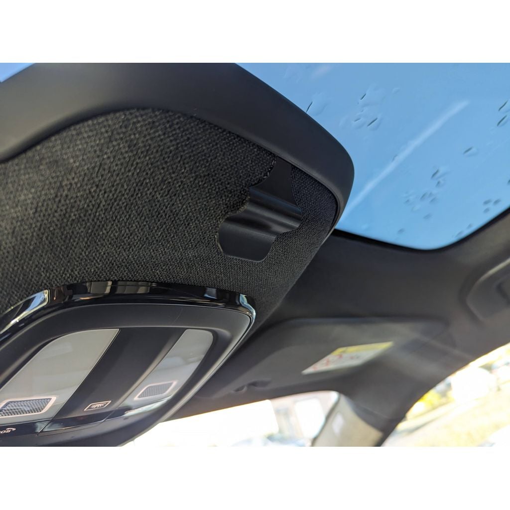 Zonnebrilhouder voor Polestar 2 – opgeruimd en binnen handbereik
