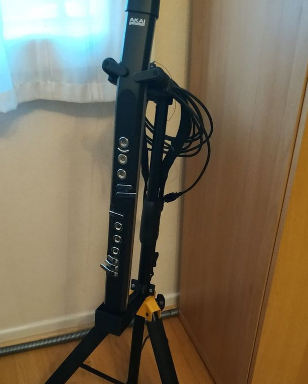 Gitaarstandaardadapter voor EWI – Hercules GS415B