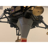 Wandhouder voor de LEGO-maanlander – displayhouder met 20° helling