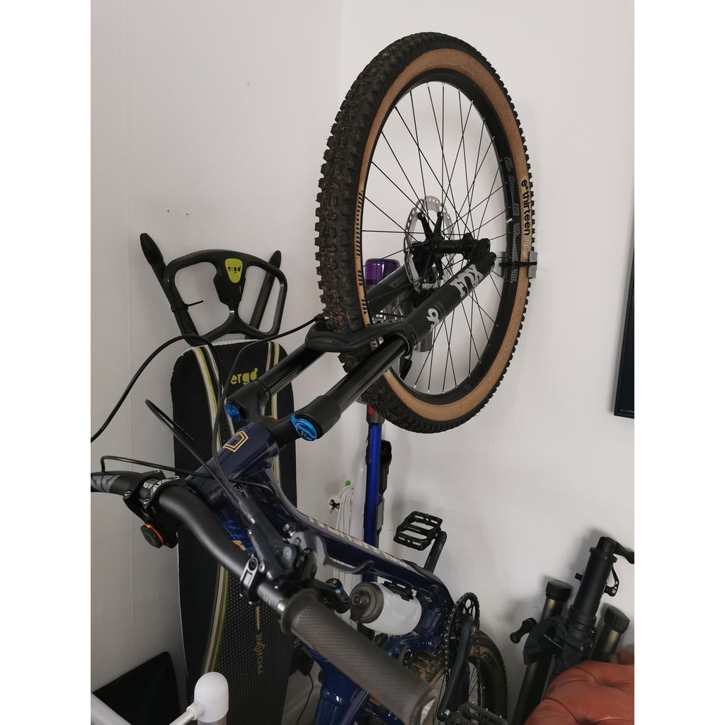 Wandbeugel voor fiets met 2,35" MTB-banden