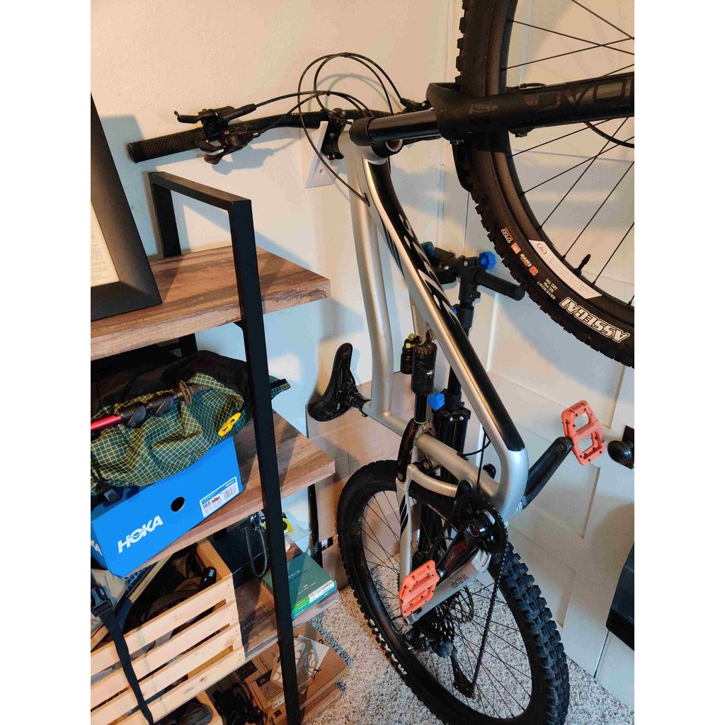 Wandhouder voor Ibis Ripmo AF – Large 2020