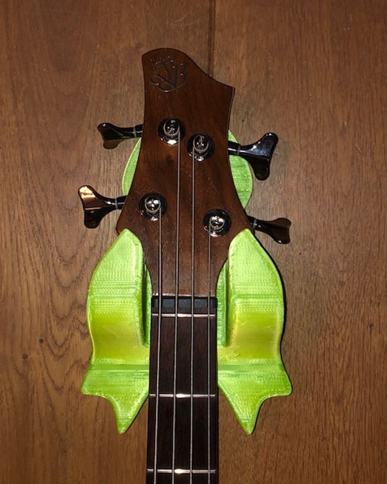 Wandophanging voor Ibanez-basgitaar