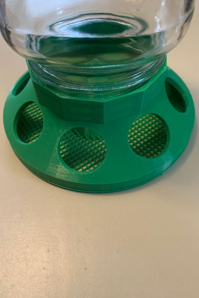 Voedersilo voor vogels voor mason jars, klaar om op te hangen