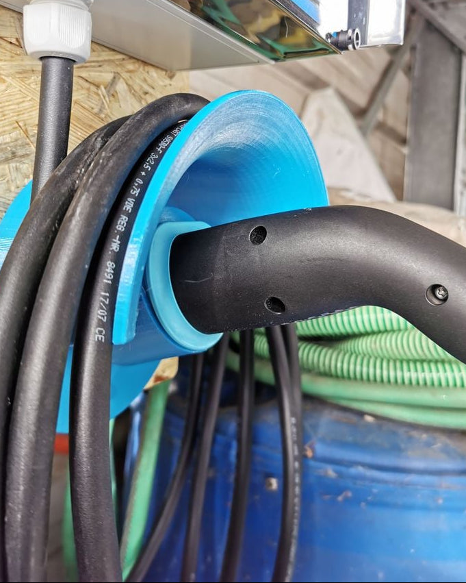 Houder voor type 2-stekker en kabel voor wallbox-opladen