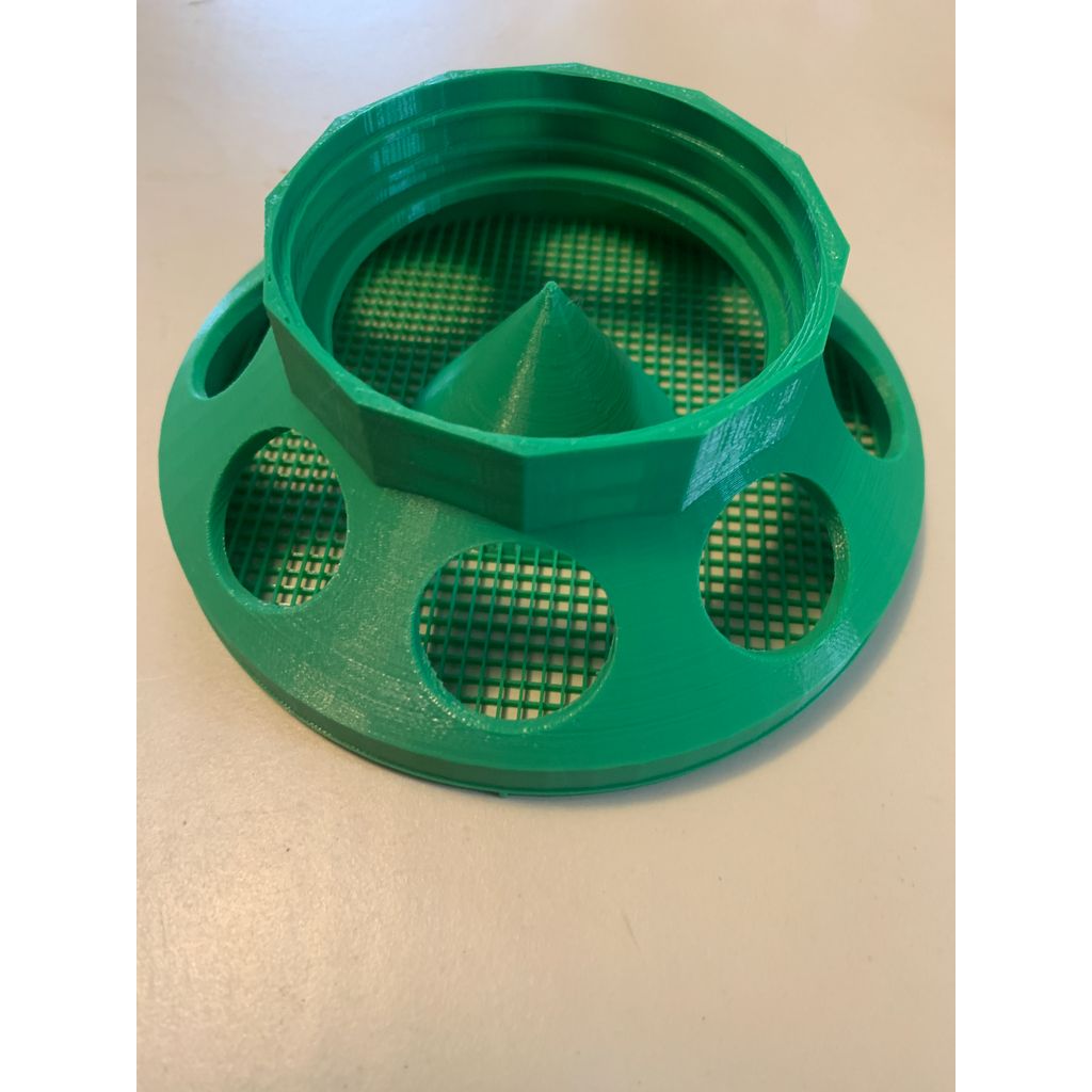 Voedersilo voor vogels voor mason jars, klaar om op te hangen
