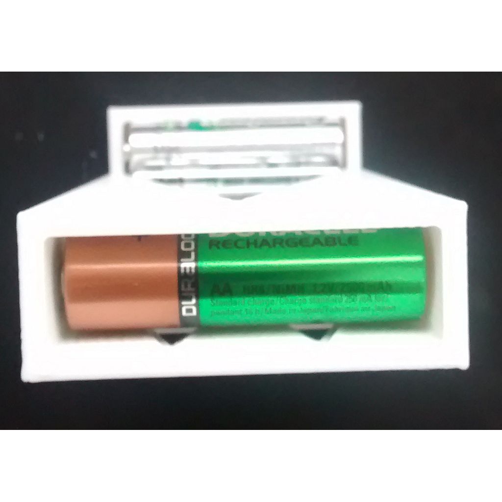 Wandhouder voor AA-batterijen